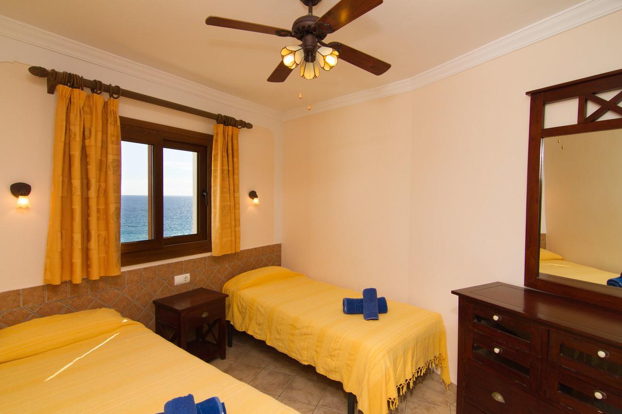 Carabeo 72 Menyber Apartment Nerja Bagian luar foto