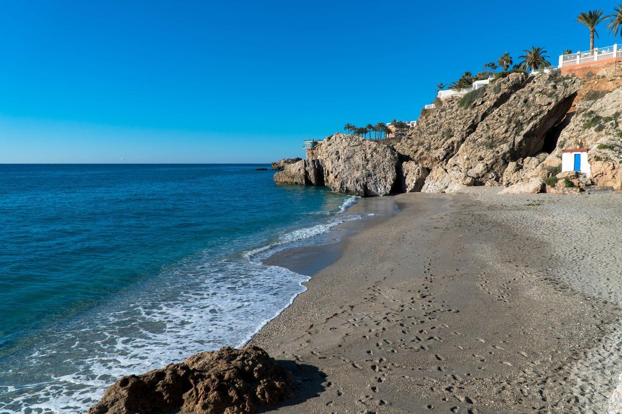 Carabeo 72 Menyber Apartment Nerja Bagian luar foto